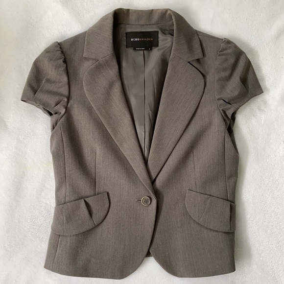 Bcbg grey vest🎁24  hour price drop! - Picture 1 of 6